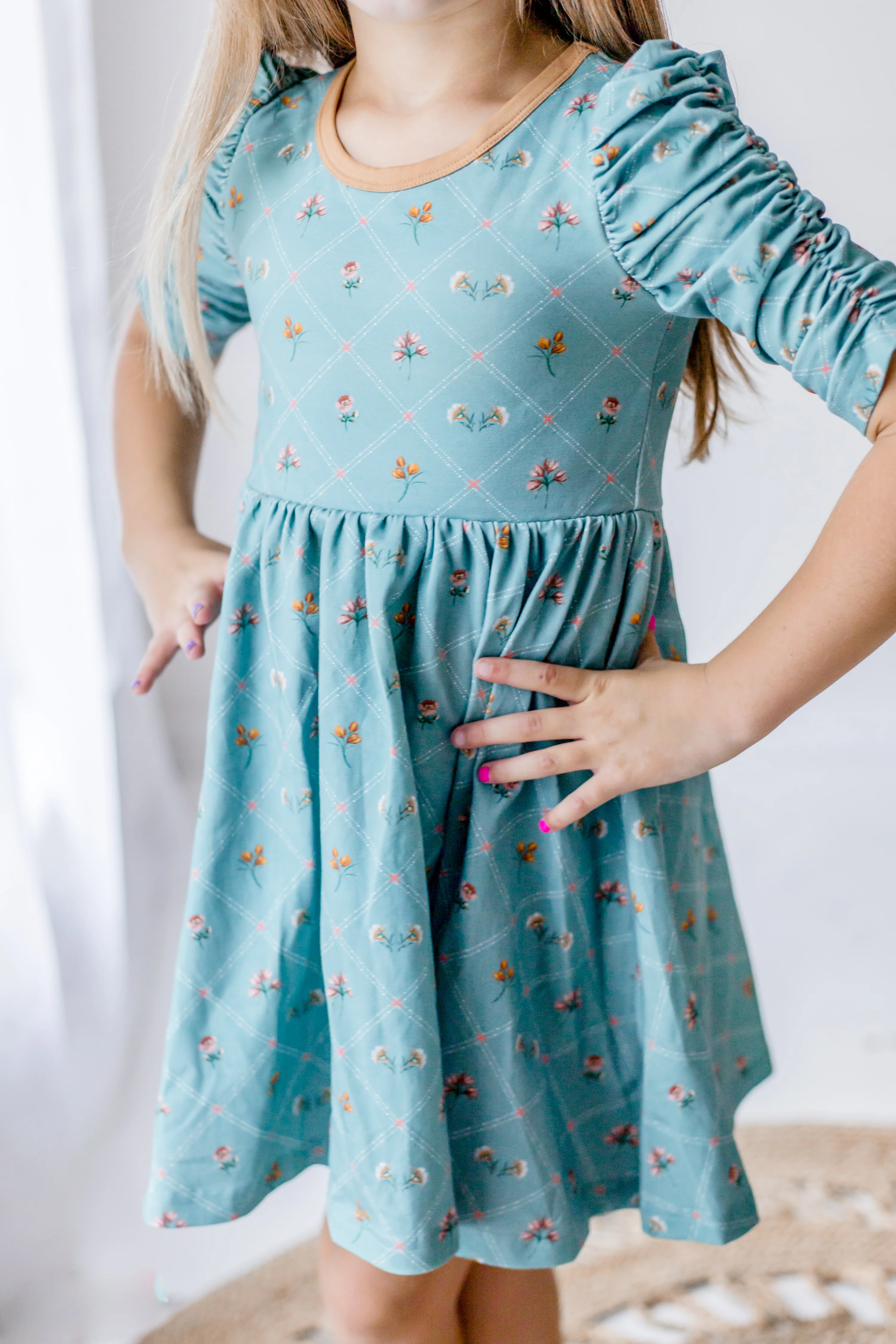 Hearth And Harvest Dreams Lap Dress - Image 2