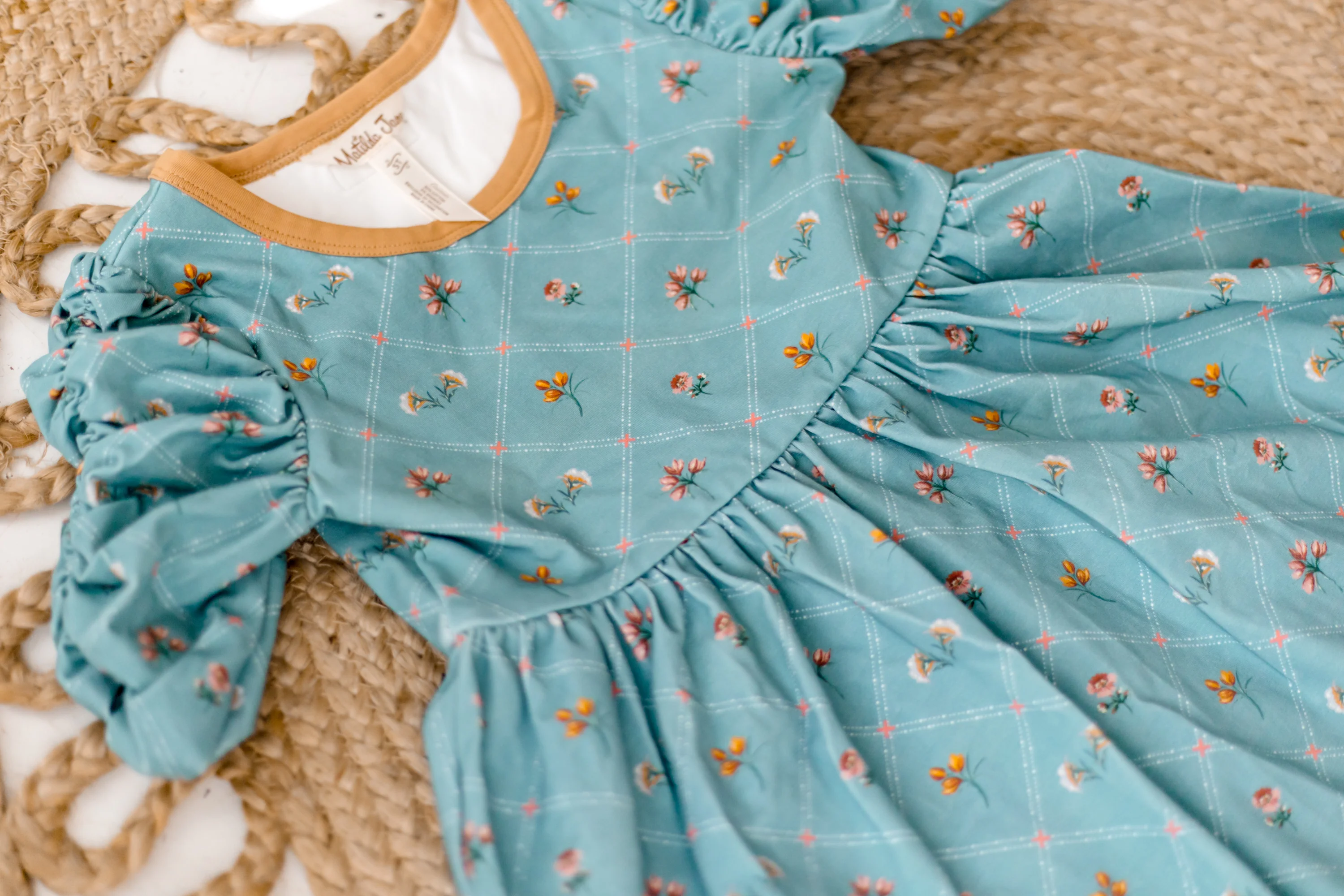 Hearth And Harvest Dreams Lap Dress - Image 4