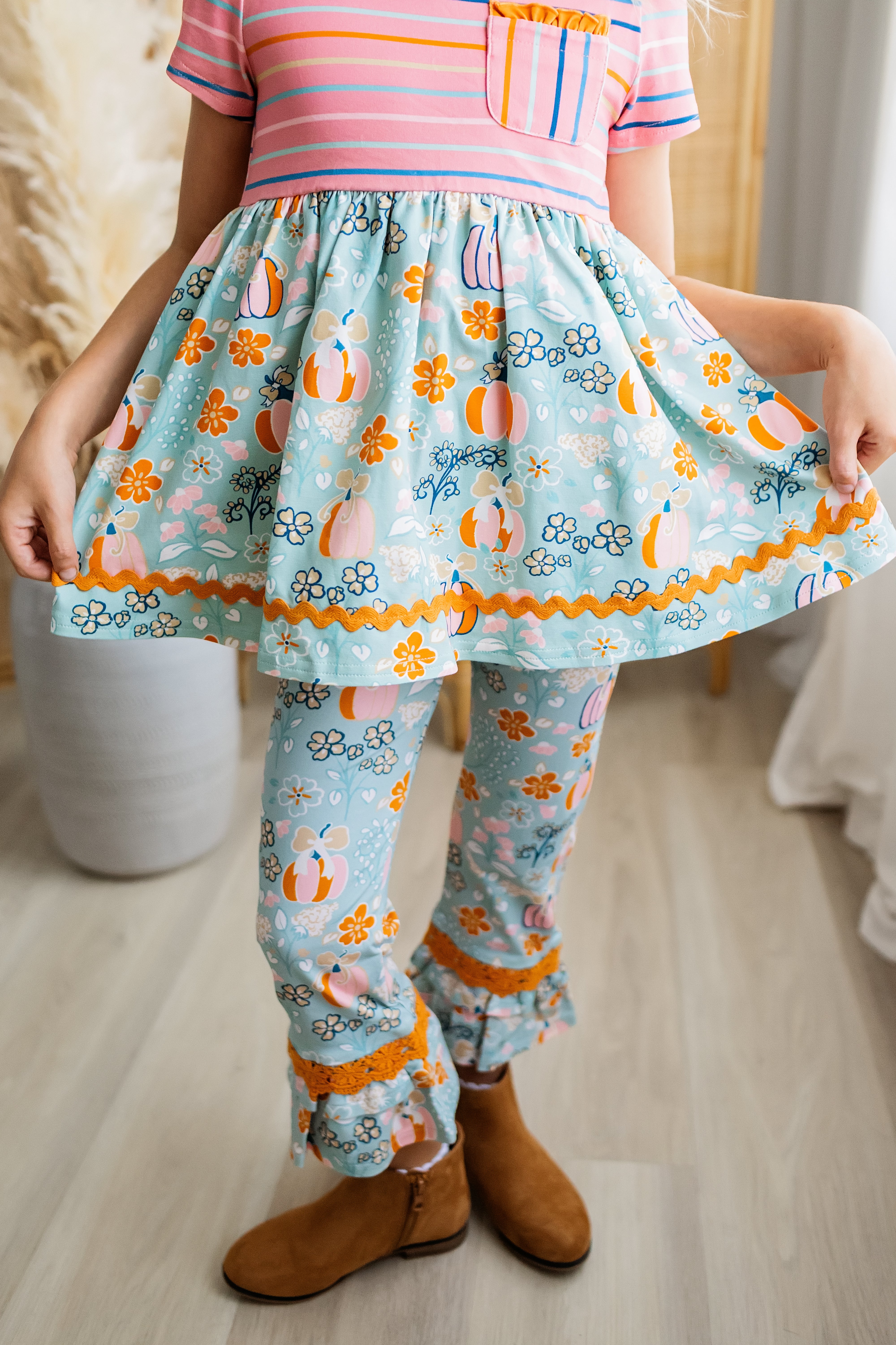Pumpkin Pie Darling Big Ruffles - Image 4