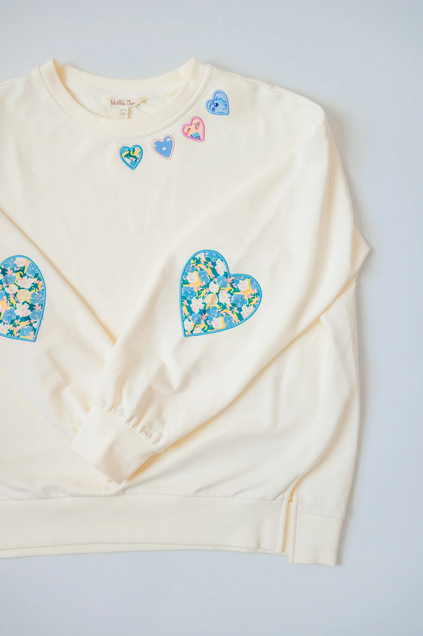 Women's Hearts In A Row Applique Sweater (Runs Small) - Image 14