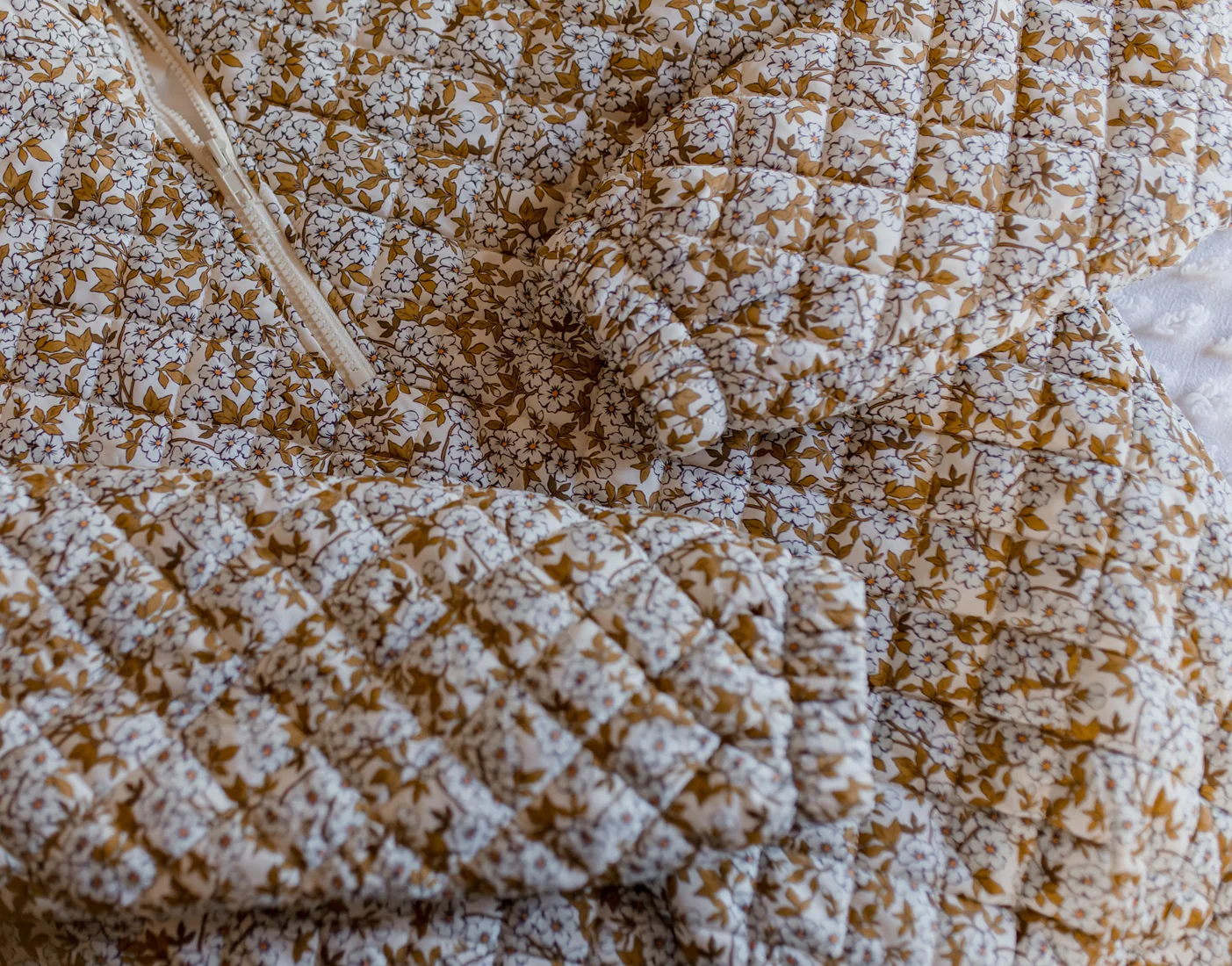 Women's Moss & Myrrh Jacket - Image 12